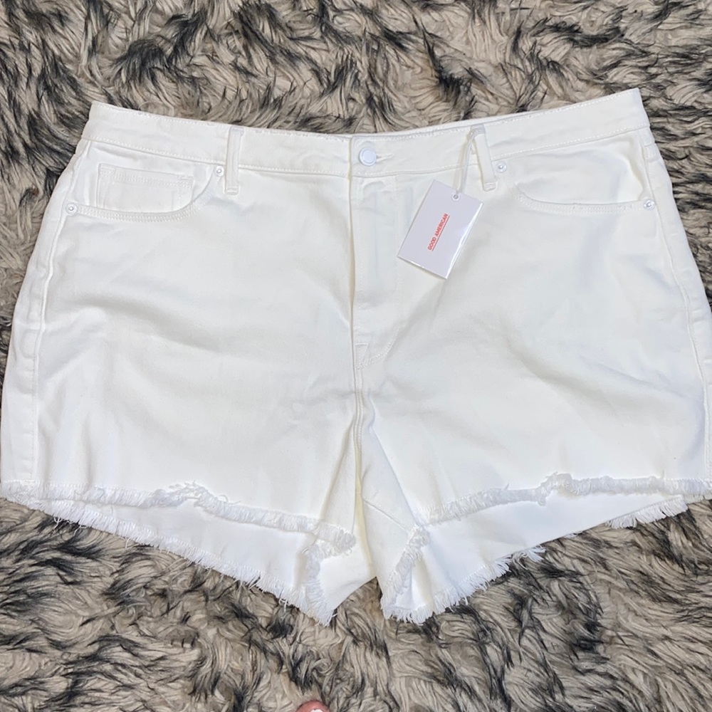 Good American White Denim Shorts Sz 18